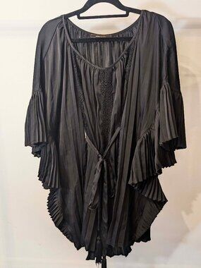 BCBG Max Azria Black Lace Kaftan Mini Dress – Size Xxs (Fits A Size Small)